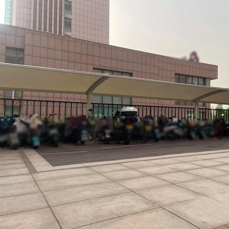 日嘎则膜结构电动车棚